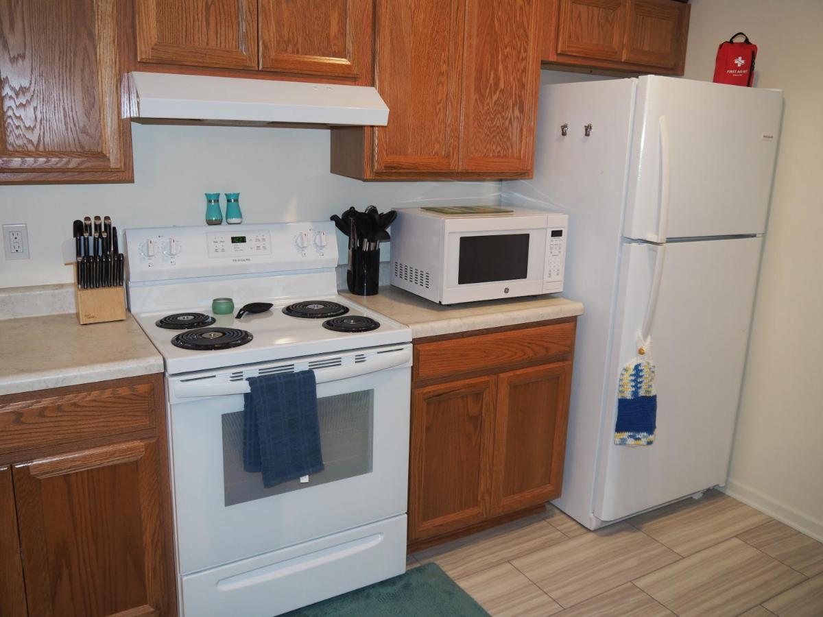 New! The Blessing - A Cute And Cozy Apartment! Benzonia エクステリア 写真