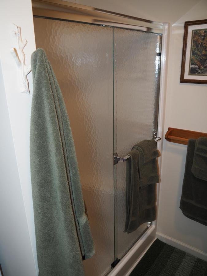 New! The Blessing - A Cute And Cozy Apartment! Benzonia エクステリア 写真