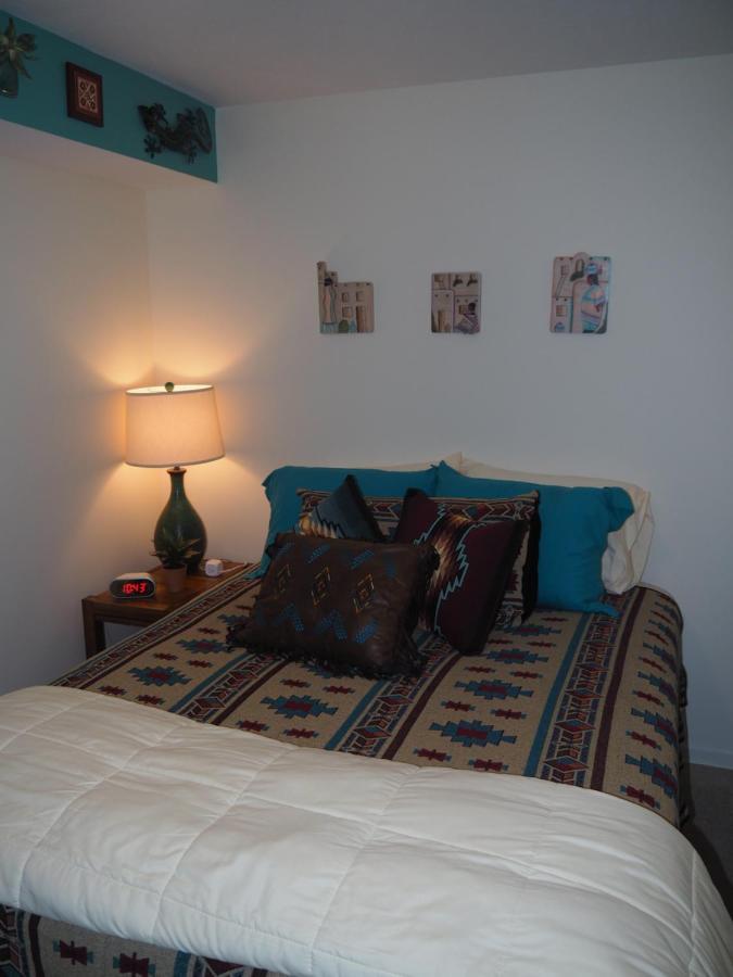 New! The Blessing - A Cute And Cozy Apartment! Benzonia エクステリア 写真